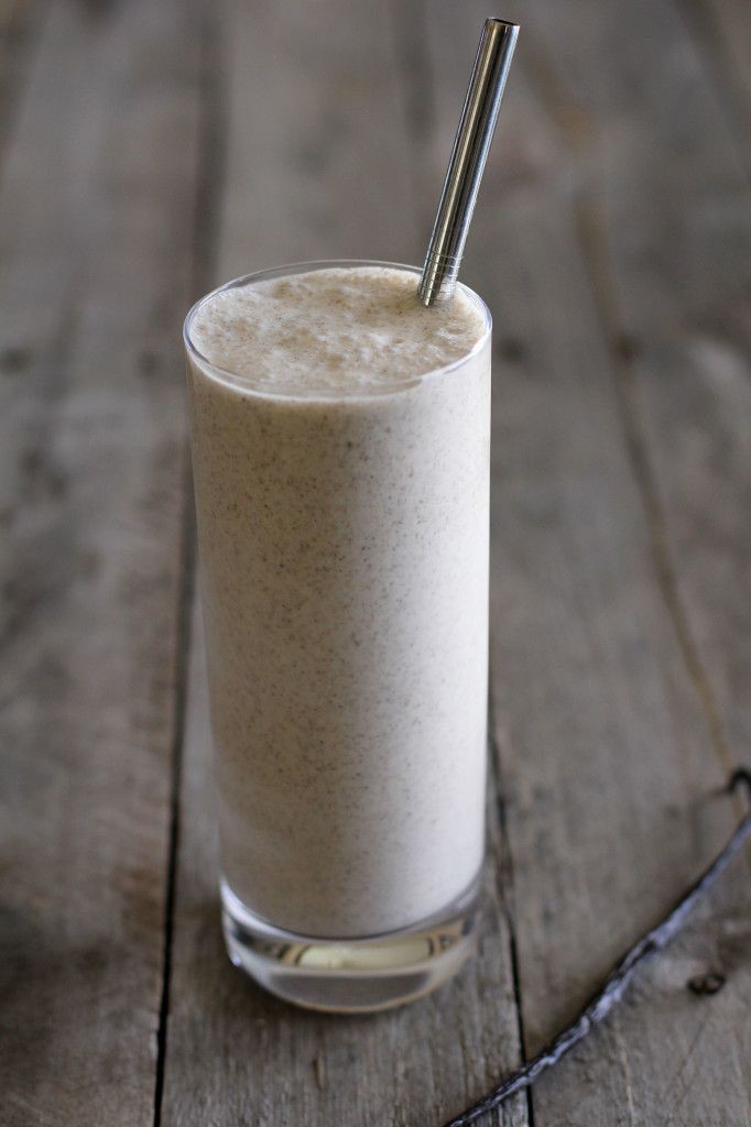 vanilla-chia-smoothie