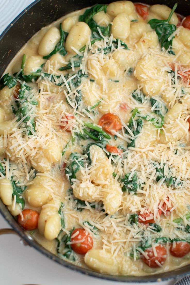 one-pot-gnochhi-with-spinach-and-tomato