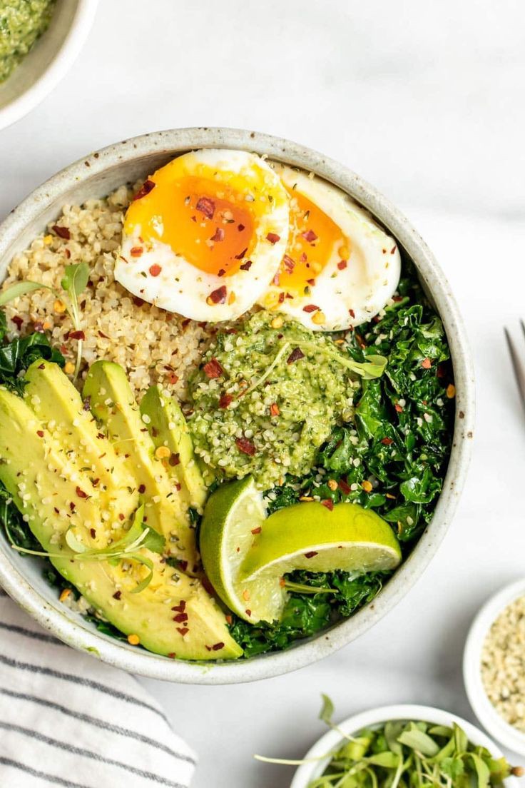 quinoa-breakfast-bowl