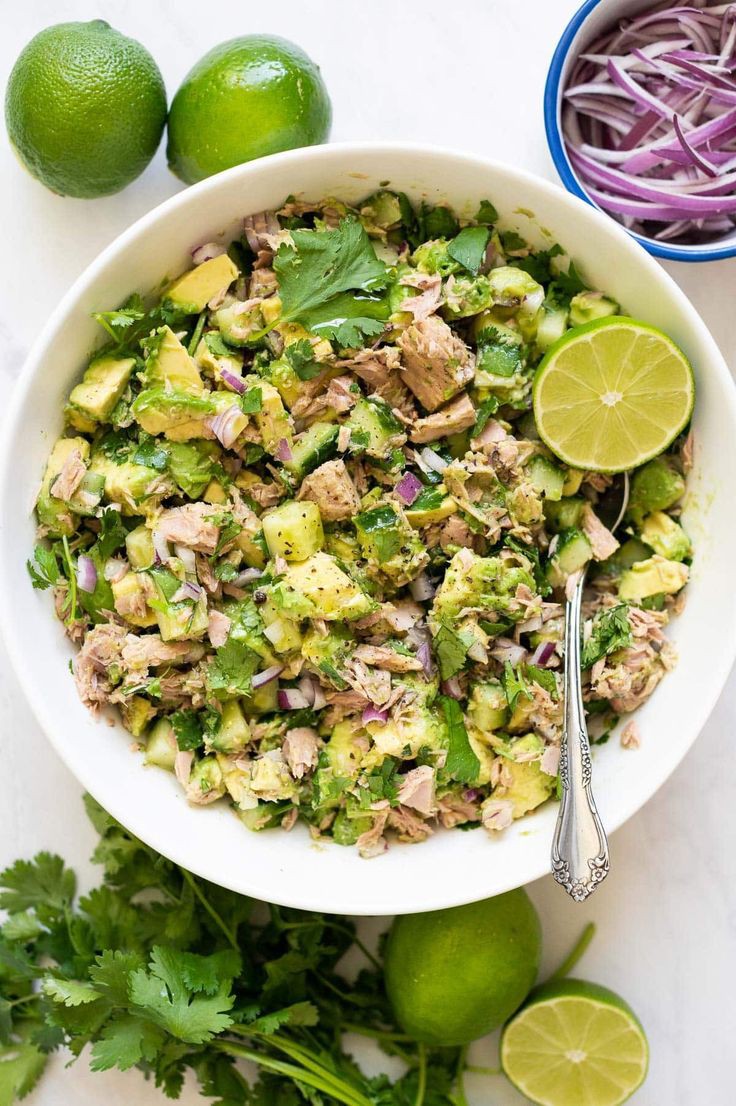 avocado-and-tuna-salad