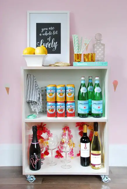 bookshelf-turned-bar-cart-diy-furniture-projects