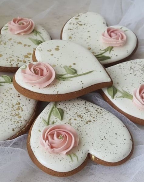 royal-icing-roses