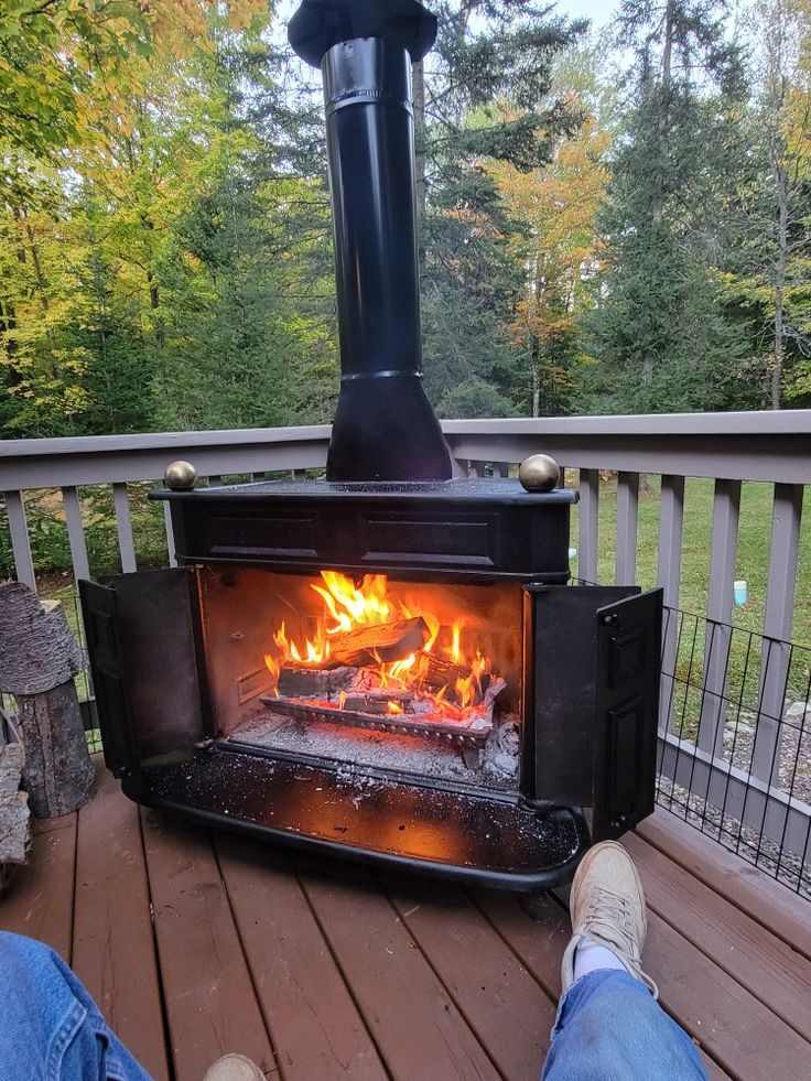 firepit-or-chiminea-outdoor-patio-decor-ideas