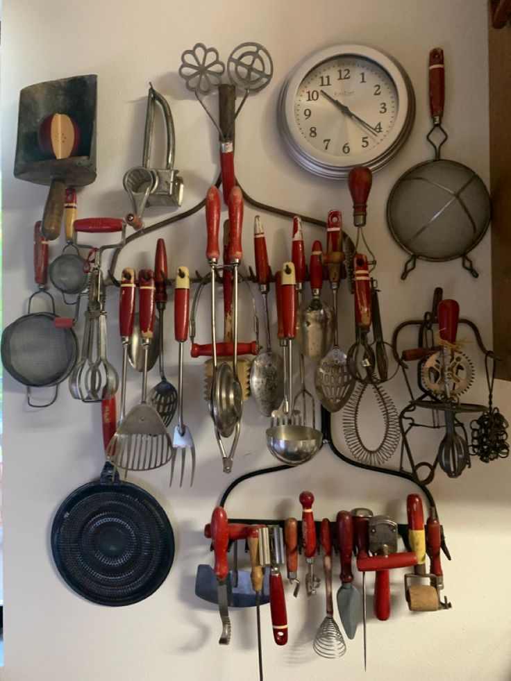 vintage-kitchen-utensils