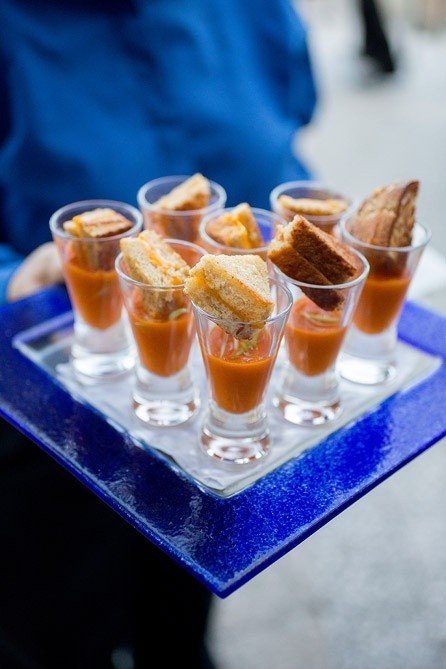 grilled-cheese-and-tomato-soup-shooter