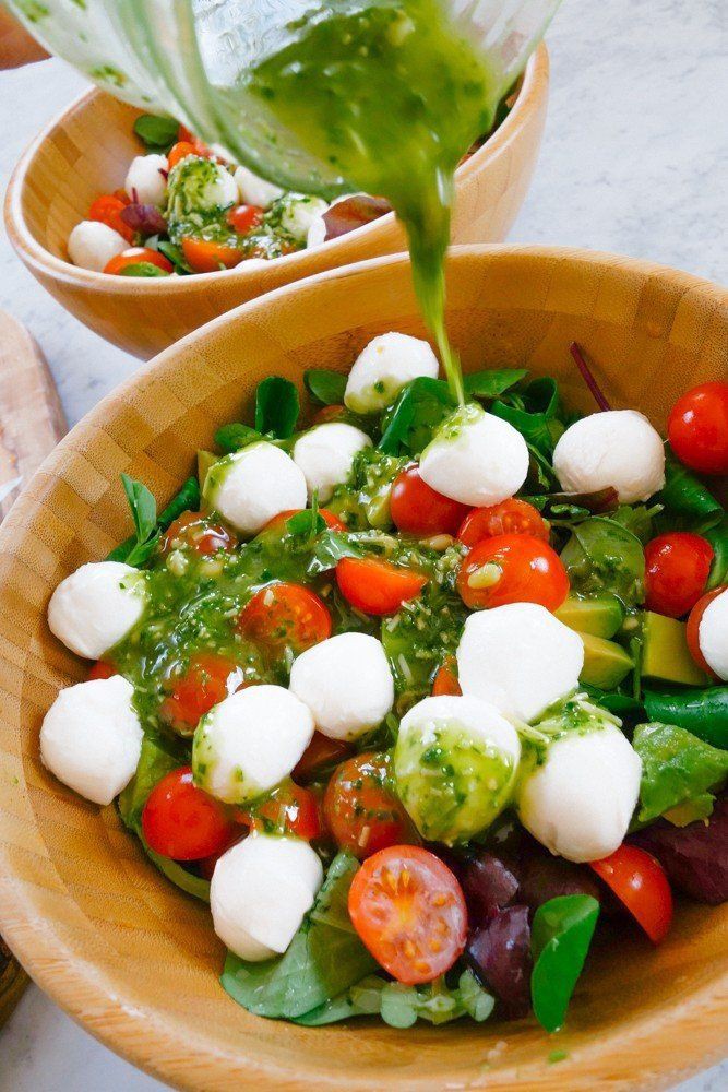 caprese-salad-with-pesto-spring-salad-recipes