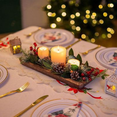 rustic-wooden-tray-display