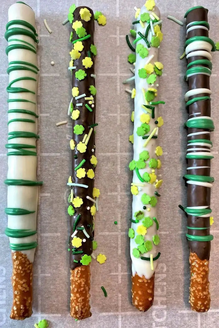 st-patrick's-day-pretzel-rod