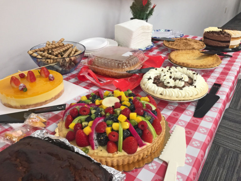 26 Easy Easter Potluck Ideas to Celebrate with Family and Friends