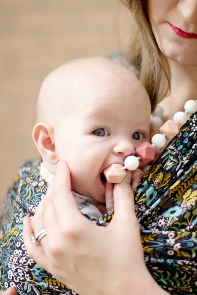 diy-teething-necklace