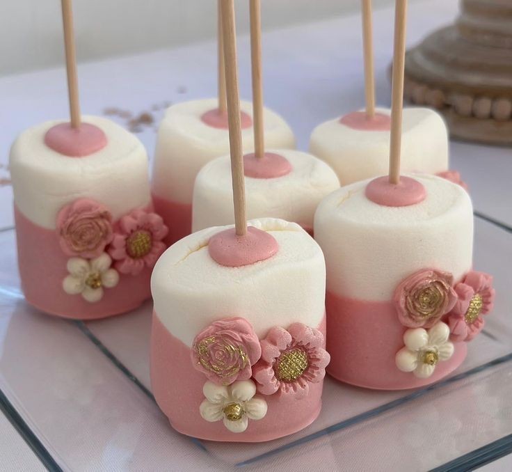 rainbow-inspired-cake-pops