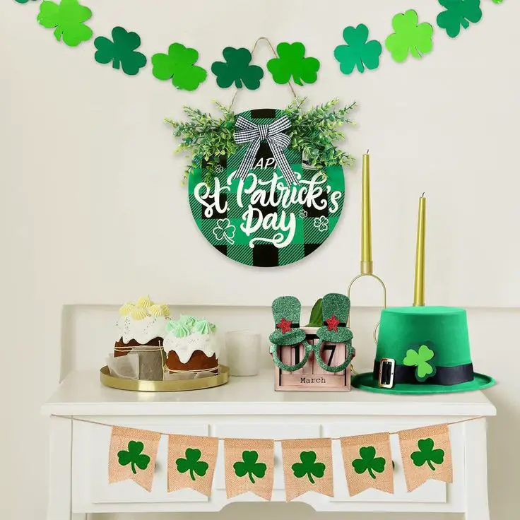 decorate-with-green-everything-st-patrick-day-office-ideas