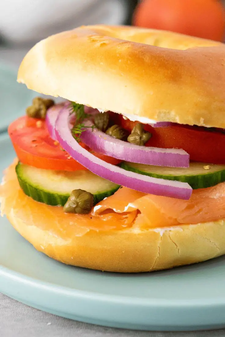 salmon-and-bagels-spring-picnic-ideas