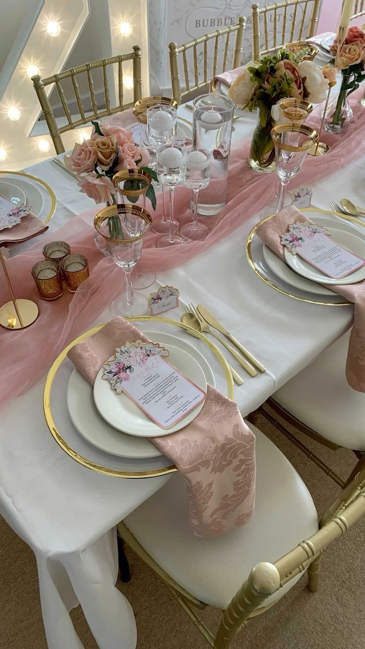 champagne-and-dusty-rose-spring-wedding-color-palettes