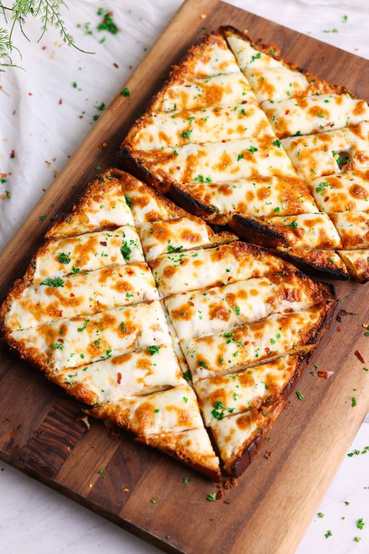 cheesy-garlic-bread