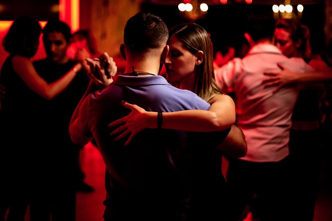 couple-doing-a-tango-dance-together