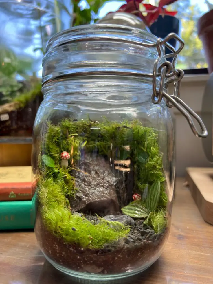 diy-terrarium-spring-craft-ideas-for-adults