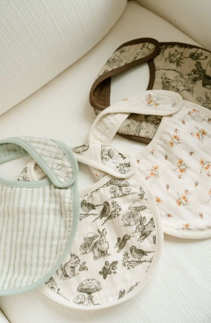 baby-bibs-diy-baby-shower-gifts