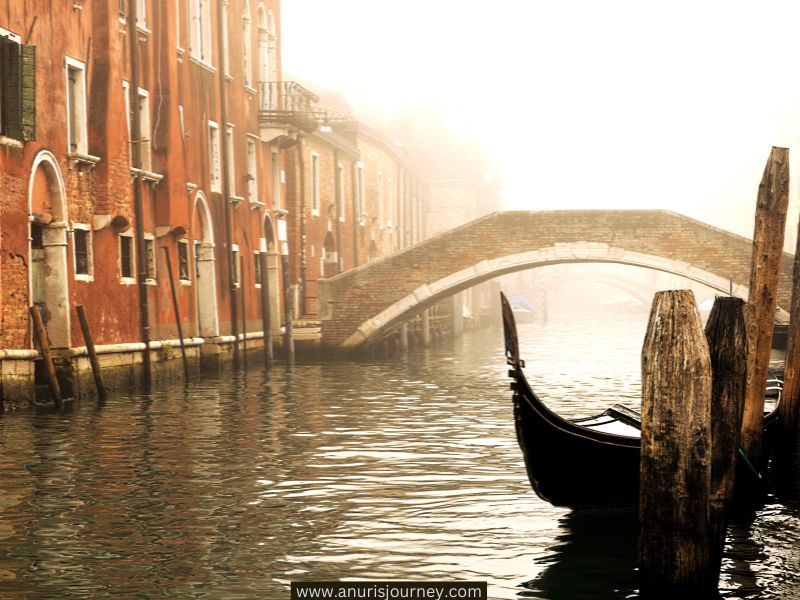 Gondola-Rides-and-Old-World-Charm-as-anniversary-gateaway-ideas