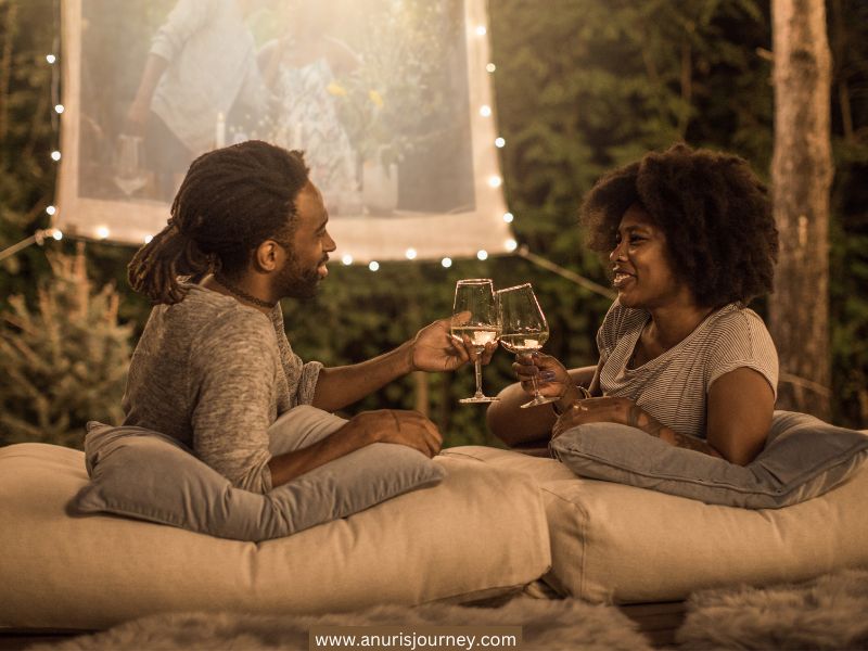 outdoor-couples-movie-night-as-one-of-the-ways-of-celebrating-your-wedding-anniversary