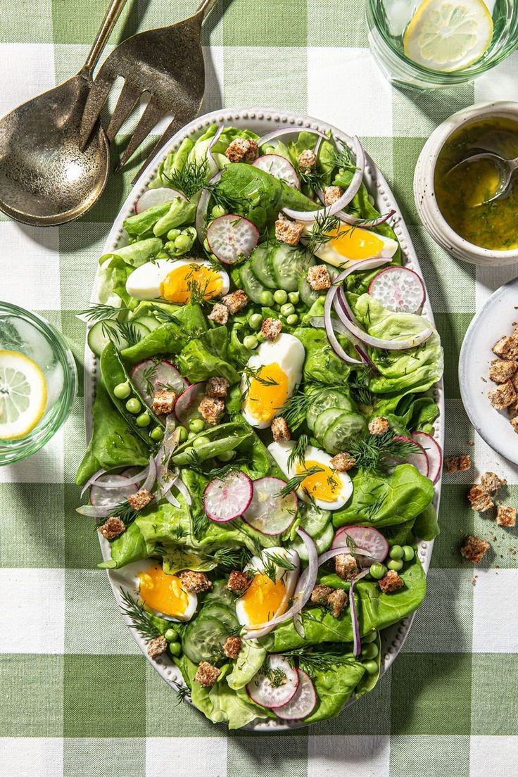 spring-salad-with-lemon-vinaigrette-easter-food-recipies