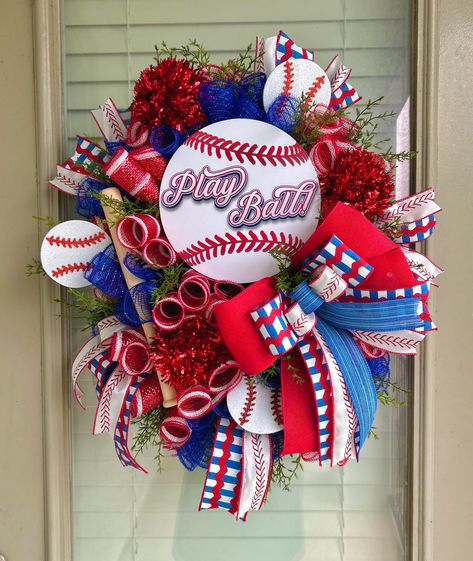 American-Flag-Baseball-Wreath-as-35-Stunning-4th-of-July-Wreaths-to-Welcome-Guests-in-Style