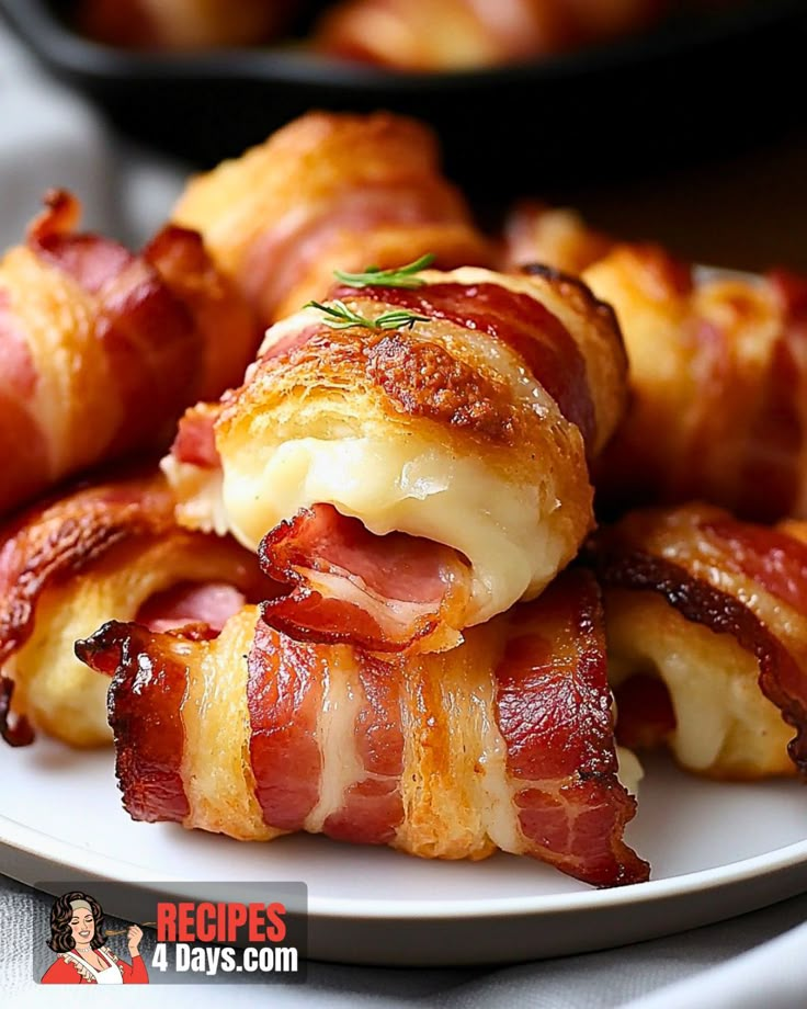 Bacon-Wrapped-Breakfast-Biscuits.