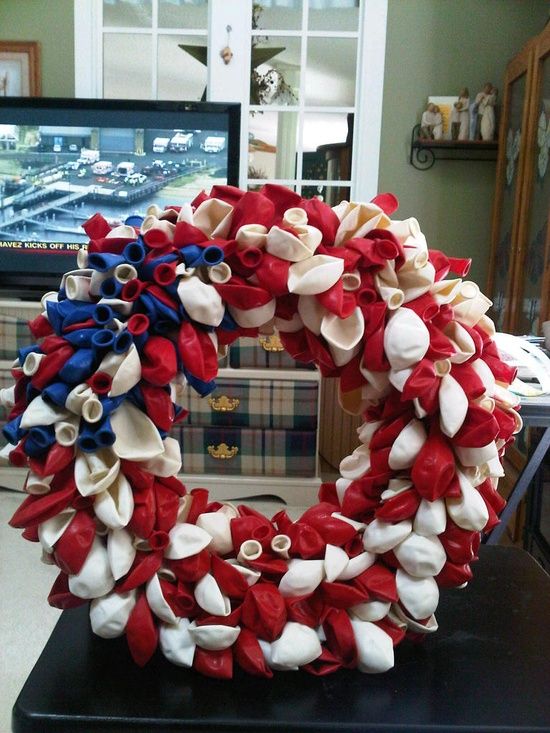 Balloon-Wreath-as-35-Stunning-4th-of-July-Wreaths-to-Welcome-Guests-in-Style