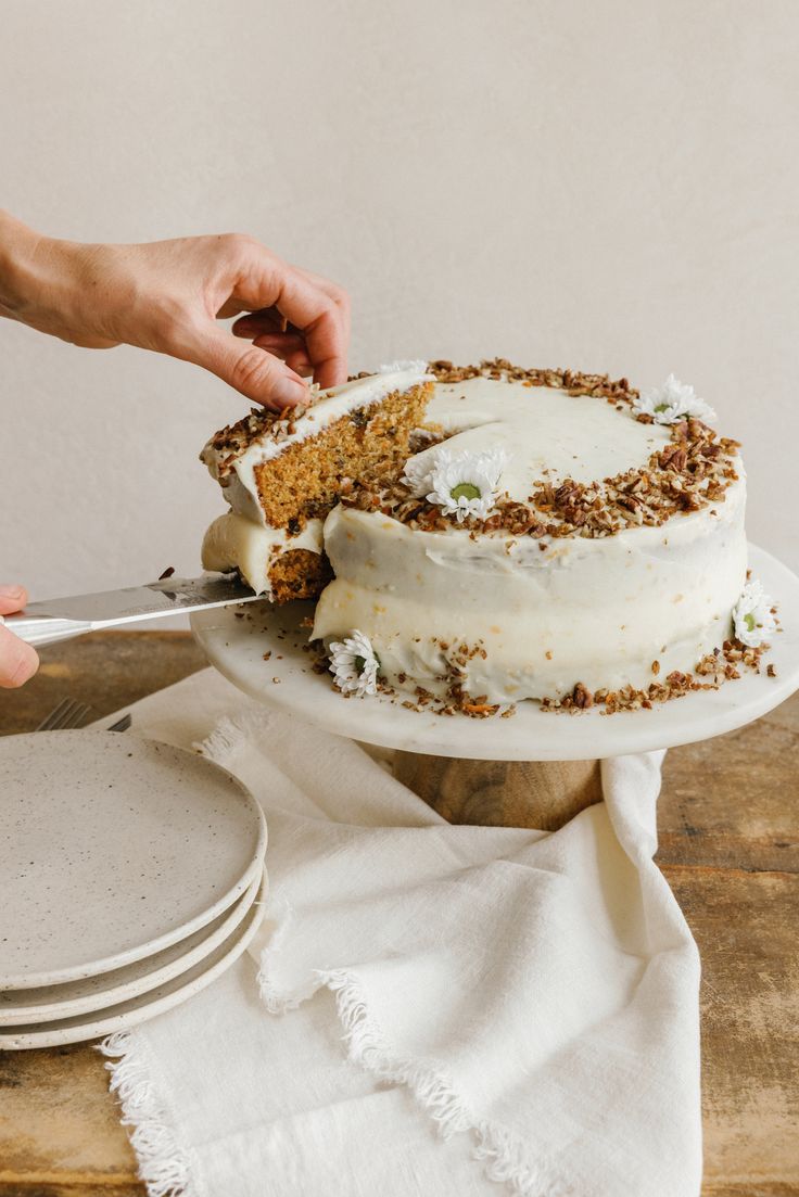 Carrot-Cake-with-Cream-Cheese-Frosting.-as-25-Pretty-Mothers-Day-Cake-Designs-You-Can-Actually-Recreate