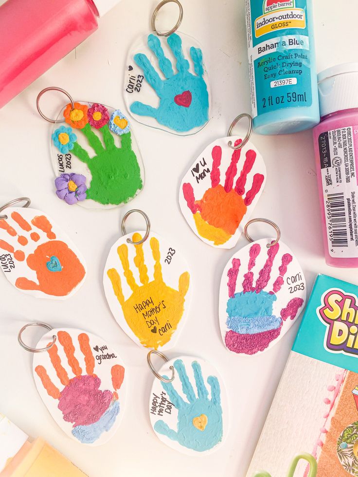 Clay-Handprint-Keychain