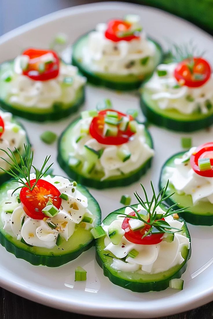 Cucumber-Bites-with-Dill-Cream-Cheese