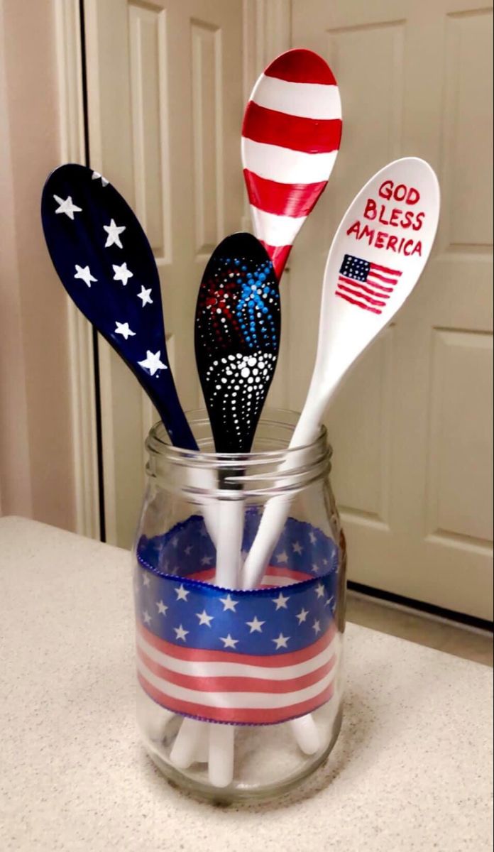 Firework-inspired-Wooden-Spoons