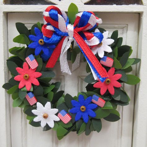 Miniature-Flag-Wreath