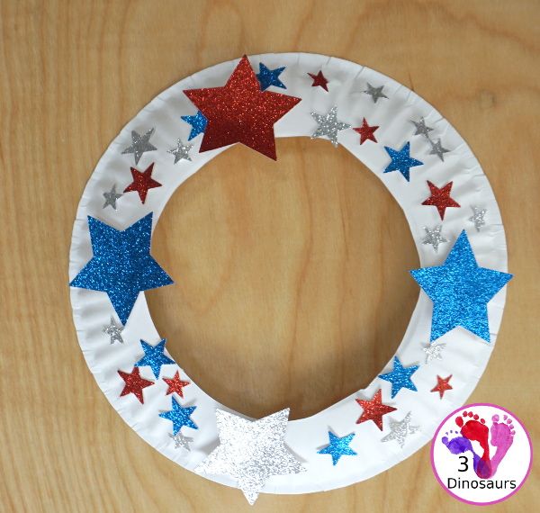 Patriotic-Paper-Plate-Wreath