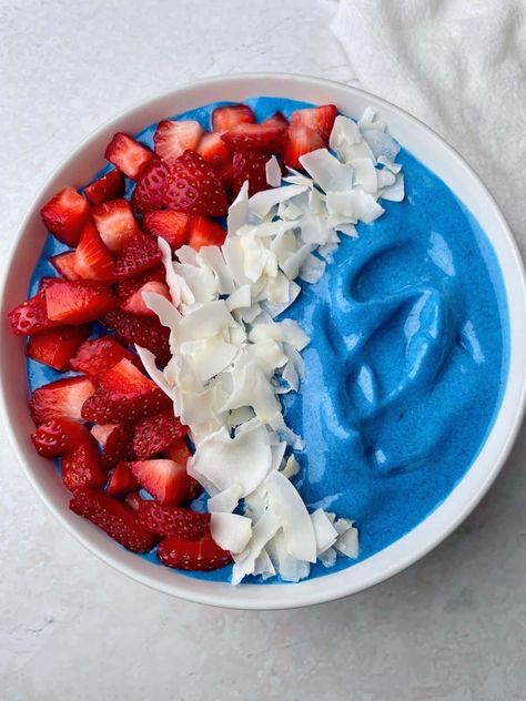 Patriotic-Smoothie-Bowls-as-39-Easy-4th-of-July-Snacks-That-Are-Perfect-for-Any-Party