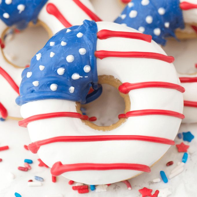 Red-White-and-Blue-Donuts-as-37-Patriotic-Desserts-That-Will-Steal-the-Show-This-Independence-Day.