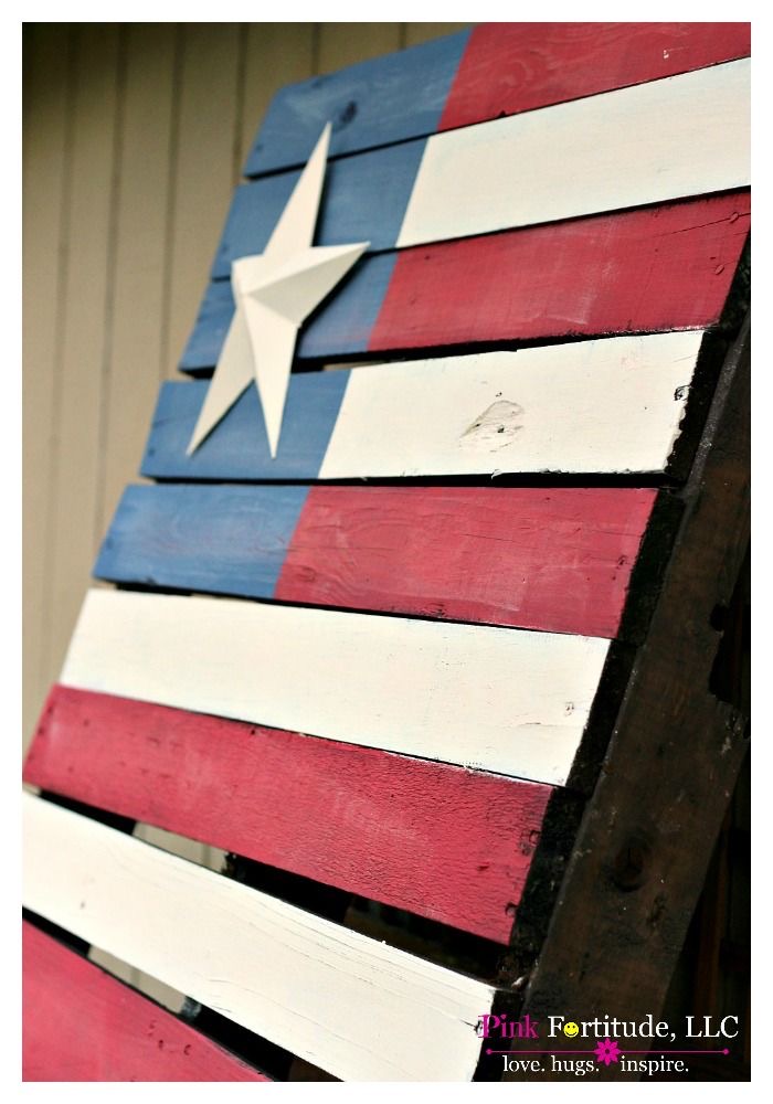 Rustic-American-Flag-Pallet.