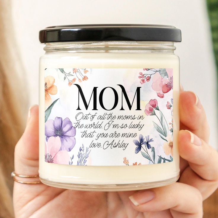 Scented-Candle-in-a-Jar-as-29-Last-Minute-DIY-Mothers-Day-Gift-Ideas-That-Still-Feel-Special.