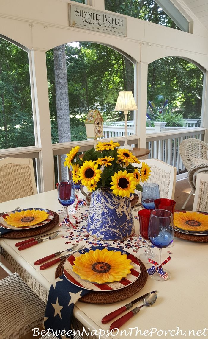 Sunflower-Americana-Fusion-as-35-Stunning-Red-White-Blue-Tablescapes-for-an-Instagram-Worthy-July-4th