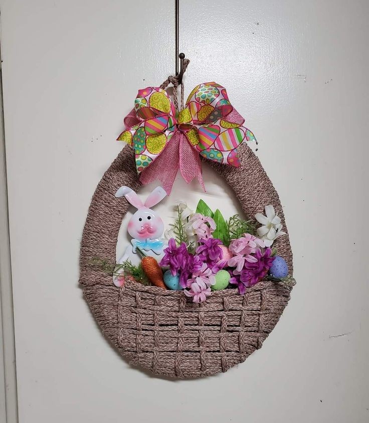 hanging-egg-basket-easter-door-decoration-ideas