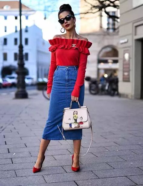 Chic-Denim-Skirt.