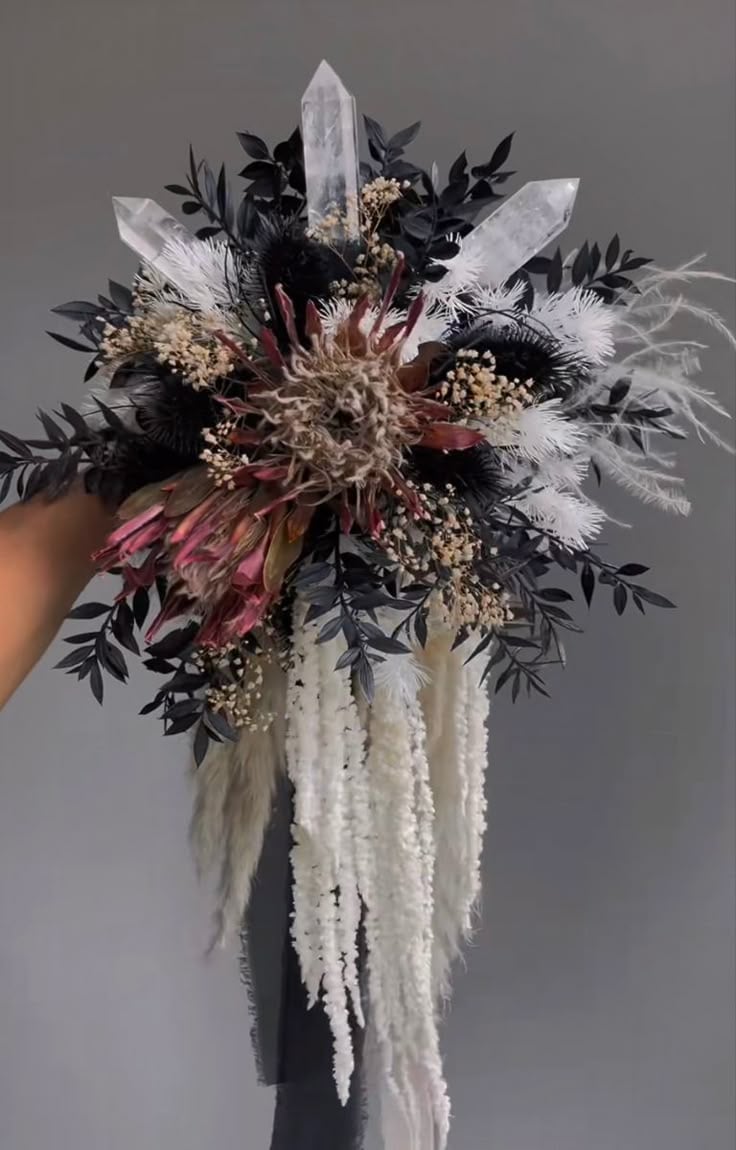 27 Wedding Bouquet Ideas for Every Bride Anuri s Journey