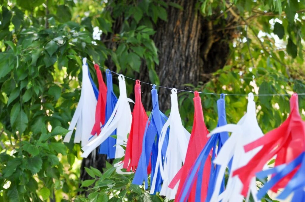 DIY-Patriotic-Decorations-as-31-Genius-Ideas-for-a-Budget-Friendly-4th-of-July-Party.