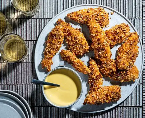 Grilled-Chicken-Tenders-with-Honey-Mustard-Dip