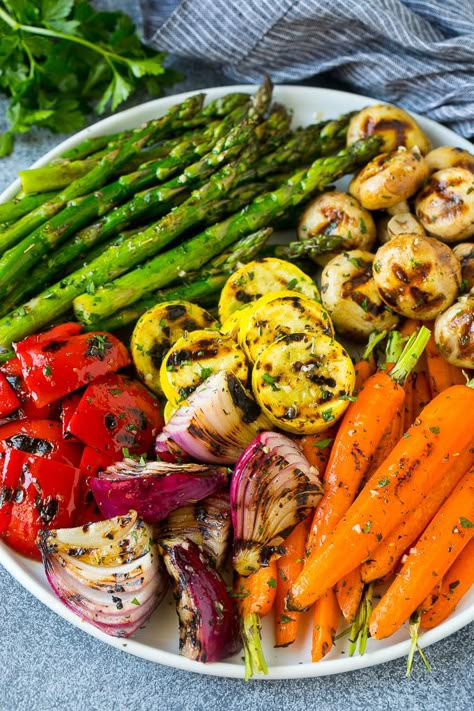 Grilled-Veggie-Platter-with-Herb-Dressing