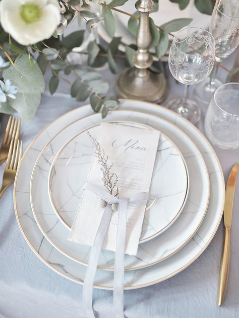 Marble-and-Crystal-as-23-Stylish-Fathers-Day-Tablescape-Ideas-for-a-Classy-Celebration