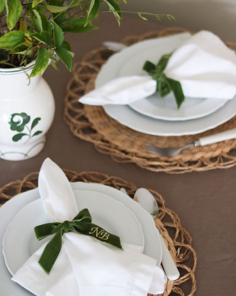 Monogrammed-Touches-for-Personalization-as-23-Stylish-Fathers-Day-Tablescape-Ideas-for-a-Classy-Celebration