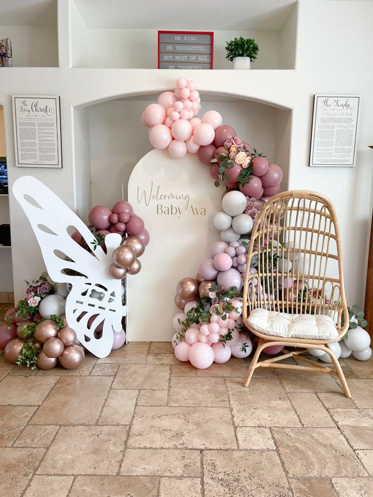 35 Adorable Baby Shower Photo Booth Ideas - Anuri's Journey