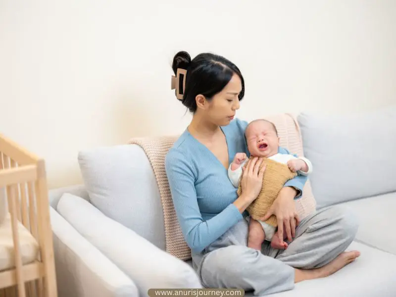mother-comforting-a-crying-baby