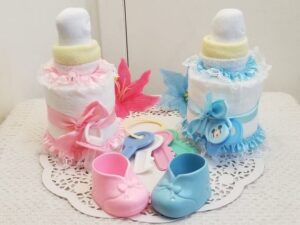 this is a Pacifiers and Bottles cake